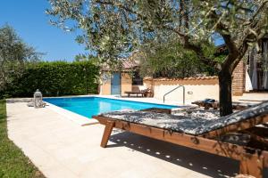 Villa Olga by Briskva