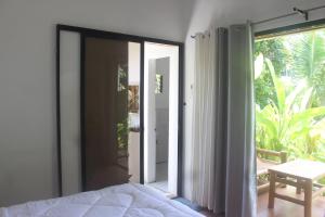 Bay de Emmanuel Rooms