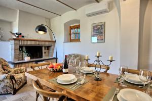 Villa Anna by PosarelliVillas