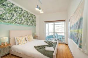 Cozy Apartment in central Almada w Swing Chairs