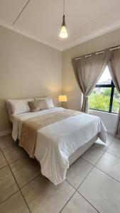 The Jade, Somerset West