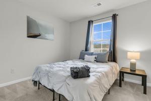 Quiet 3 Bedroom Escape in Ladson with 2 Car Garage