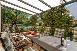 Villa Imagine by Briskva