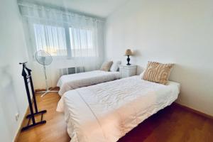 Apartment with sea and garden view in La Rochelle