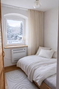 Apartament z kominkiem