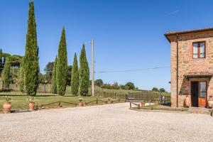 Il Podere - Rustic Charm in Tuscany