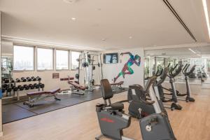 Spacious 1BR in Creek Harbour with Gym and Pool