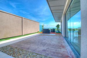 Tur an Tsaile - Galway Lakeside Apartments