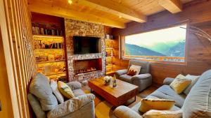 Chalet Serbijanka Alpine Retreat with Hammam Sauna and Jacuzzi for 14 Gueststs