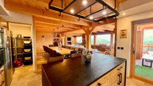 Chalet Serbijanka Alpine Retreat with Hammam Sauna and Jacuzzi for 14 Gueststs