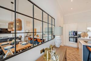 2 Bed in Tenby oc-s27901