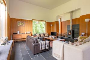 3 Bed in Bramfield oc-hglenv