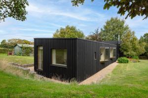 3 Bed in Bramfield oc-hglenv