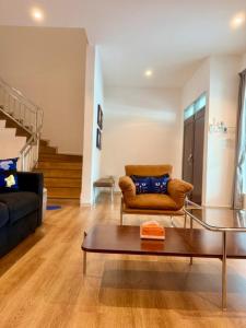 39 HSH 4Bed5Bath LGK