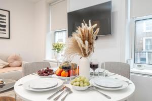 Baker Street Residence