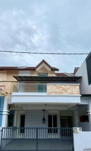 39 HSH 4Bed5Bath LGK