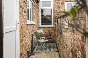 13 Ruby Street, Bishy Rd retreat