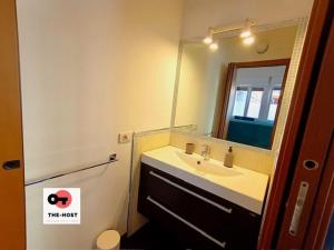 Experience Monza a cozy apartment in the Duomo area