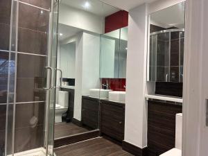 Long Stay Friendly-Family-WiFi-Parking-Sleeps 6