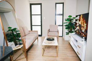 Eli Eli Luxury Suites