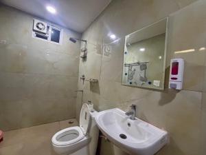 2BHK Farmhouse with Pool & Garden - Noida Best Farm BBQ, Bonfire, BYOB, Private Party, Music System, Pet Friendly