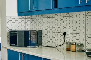 Eli Eli Luxury Suites