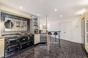 6 Bed in Chipping Campden oc-h34138