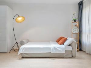 JBR Studio - Steps to Beach & Marina Walk - Pool & Gym