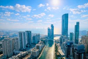 Splendid 3BR in Stella Maris,Sea View,Dubai Marina