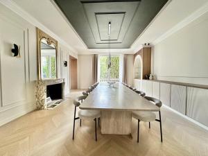 TBS 555 - Exceptional Residence on Avenue Foch