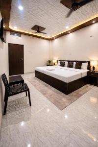Kohinoor P Guest House