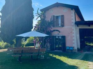 Agriturismo valsiniga - Your indipendent country Villaa natural park, with a stunning view, private garden and above ground pool in exclusive for you and your family!