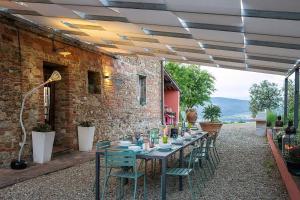 Historic Villa Overlooking Chianti Hills