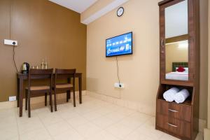 Sparrow Juniper Tree 2 min walk To Mg Marg