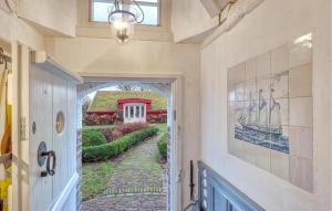 Gorgeous Home In Galmsbüll