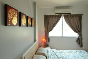 1BR Condo 5 Min to BTS 1000Mbps Fiber Wi-Fi