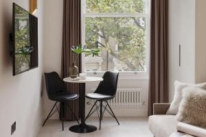 Private studio in calm and beautiful street.