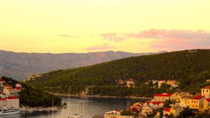 Apartman Lucija-Brac by Villas Guide