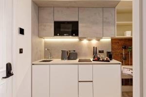 Stylish and bright micro studio located- 4th floor