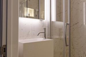 Stylish and bright micro studio located- 4th floor