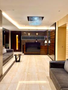 The Majlis Hotel - Colaba Mumbai