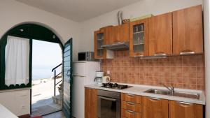 Holiday Home Ane - Makarska by Villas Guide