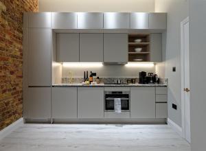 One bedroom in Notting Hill Gate-Ground floor