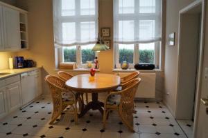 Villa 100m zum Strand, 2 SZ & Balkon