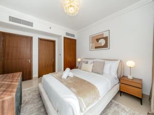 Kensington - 4BR Deluxe Burj View Dubai Mall link!