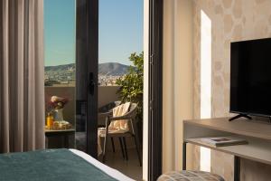 Urban Nest - Suites & Apartments