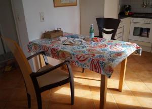 Lichtdurchflutete Fewo mit 2 Balkonen, strandnah, mit Parkplatz