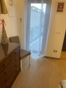 Elegant R&B Floridia