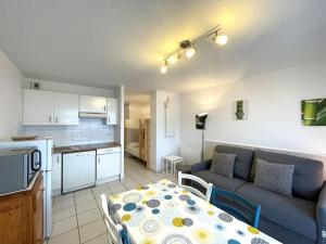 Studio confortable avec balcon et parking à Vieux-Boucau - FR-1-379-175