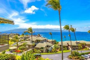 Kapalua Bay Villas 2 Free Rental Cars KBM Resorts Premium Bay Villa 2 Units 2 Bedrooms ML-1981